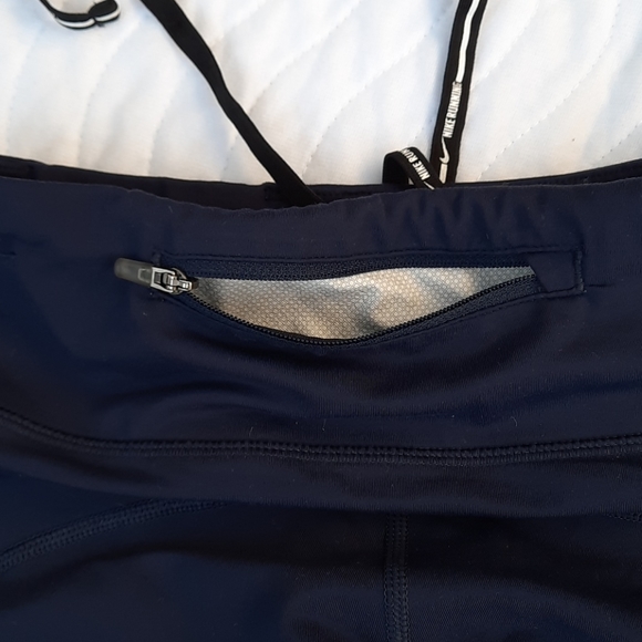 Nike Epic Lux Capri run mesh tights in Navy Sz XS - Picture 8 of 10